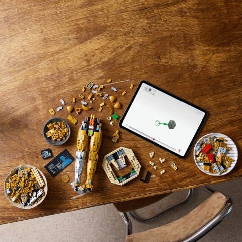 LEGO® Star Wars™ C-3PO™ İnşa Edilebilen Droid Figürü 75398