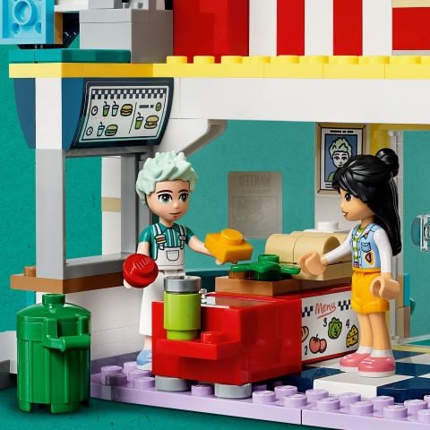 LEGO® Friends Heartlake Şehir Merkezi Restoranı 41728 Oyuncak Yapım Seti