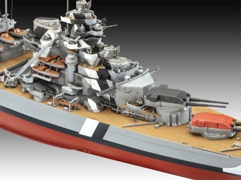 Gift Set The Legendary Bismarck (1:700 & 1:1200)