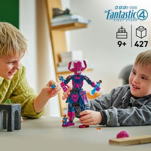 LEGO® ǀ Marvel Fantastik Dörtlü, Galactus Yapım Figürüne Karşı 76316