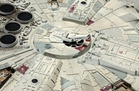Star Wars Millennium Falcon
