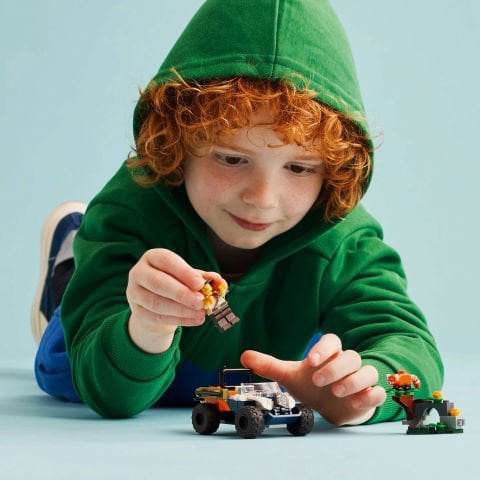 LEGO® City Orman Kaşifinin ATV’li Kırmızı Panda Görevi Seti 60424