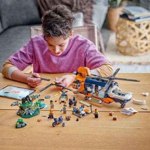 LEGO® City Orman Kaşifinin Helikopteri Kamp Yerinde Seti 60437