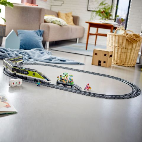 LEGO® City Ekspres Yolcu Treni 60337 - 7 Yaş ve Üzeri Çocuklar için Powered Up Teknolojili Oyuncak Tren Yapım Seti