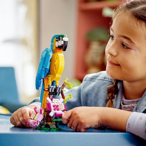 LEGO® Creator Egzotik Papağan