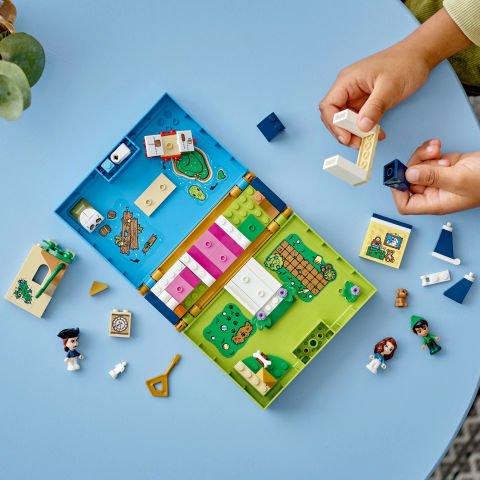 LEGO® ǀ Disney Peter Pan ve Wendy'nin Hikaye Kitabı Macerası