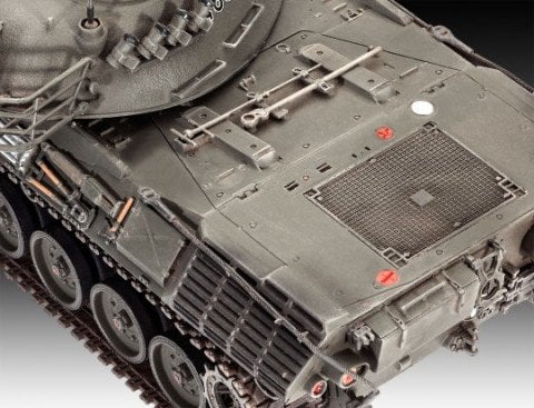 Revell Leopard 1-3240