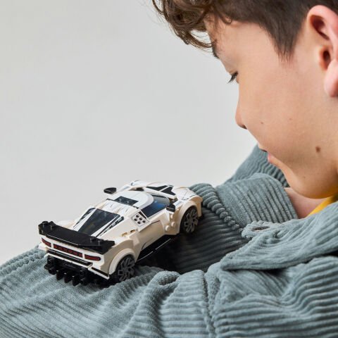 LEGO® Speed Champions Bugatti Centodieci Hiper Spor Araba Oyuncağı 77240