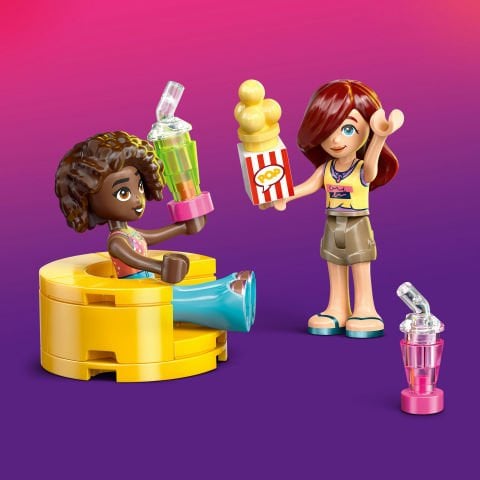 LEGO® Friends Arkadaşlık Film Gecesi Yaratıcı Oyuncak Yapım Seti 42642