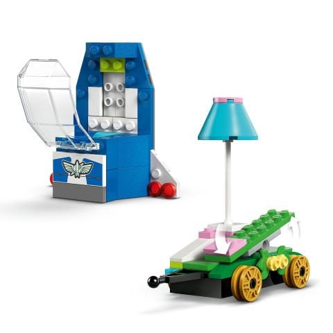 LEGO® ǀ Disney ve Pixar Oyuncak Hikayesi Kutlama Treni ve RC Araba Oyun Seti 43264