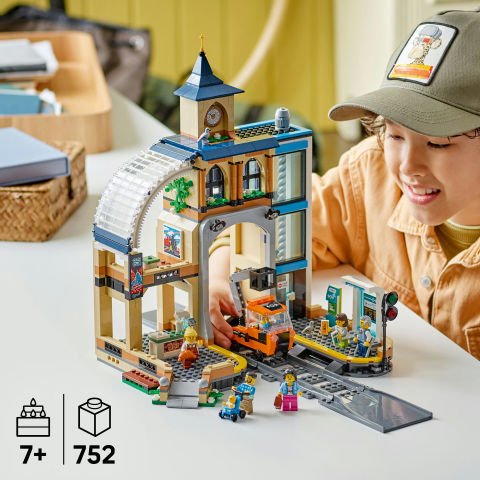 LEGO® City Merkez Tren İstasyonu, İnşaat Oyuncaklarını Seven Çocuklar için 60469