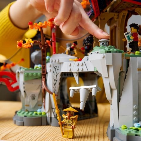 LEGO® NINJAGO® Turnuva Tapınak Şehri Macera Oyuncağı Seti 71814