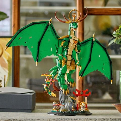 LEGO® NINJAGO® Muhafız Ejderha Sergileme Yapım Seti 71847
