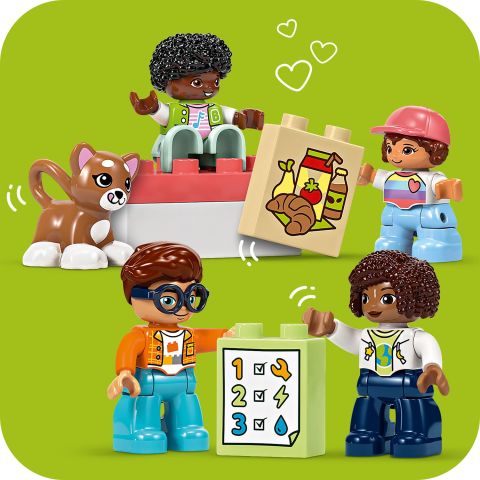 LEGO DUPLO® Town Büyük İnteraktif Mahalle Treni 10428 - 3 Yaş ve Üzeri Çocuklar için Eğitici Oyuncak Yapım Seti (103 Parça)