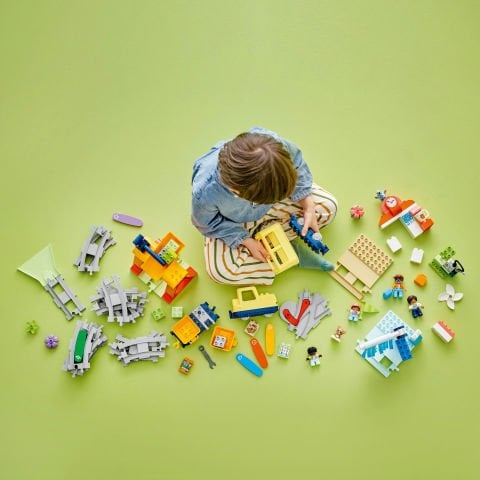 LEGO® DUPLO® Town Büyük İnteraktif Mahalle Treni 10428 - 3 Yaş ve Üzeri Çocuklar için Eğitici Oyuncak Yapım Seti