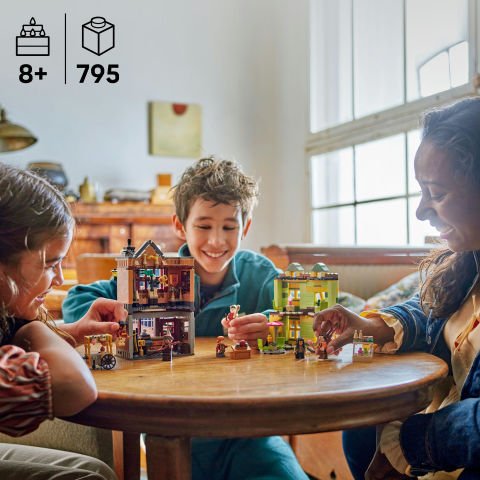 LEGO® Harry Potter™ Kaliteli Quidditch™ Malzemeleri ve Dondurma Salonu Seti 76452