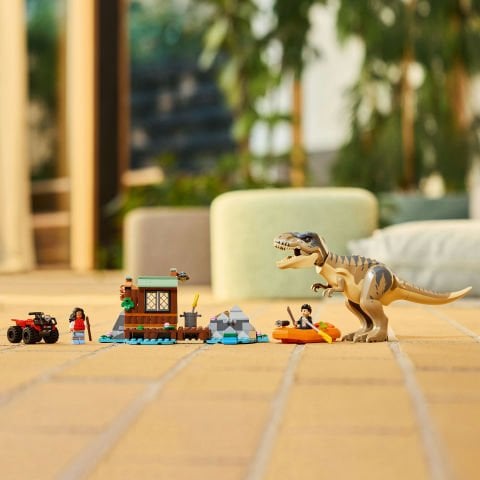 LEGO® Jurassic World T. rex Nehir Kaçışı Dinozor Figürü Yapım Seti 76975