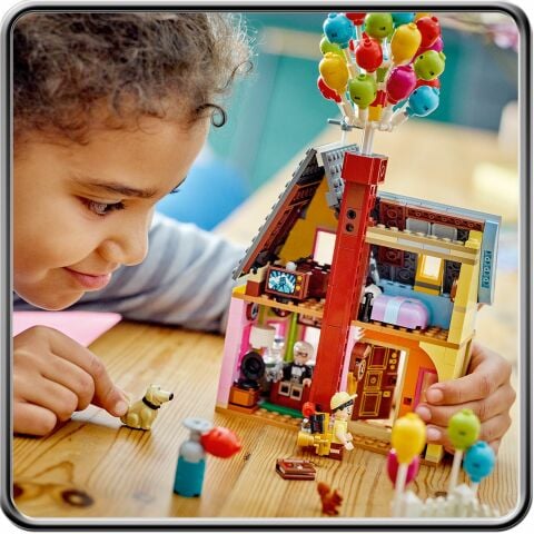 LEGO® ǀ Disney•Pixar ‘Yukarı Bak’ Evi 43217