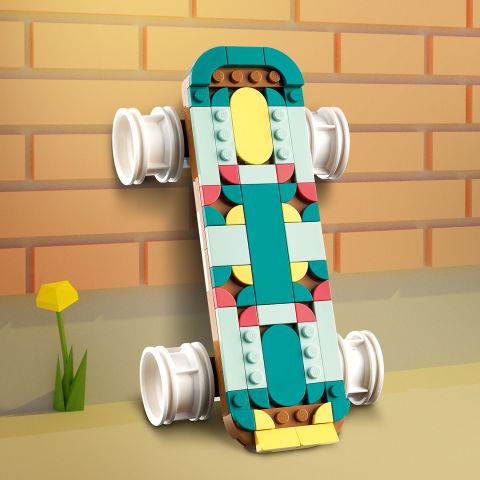 LEGO® Creator Retro Paten 31148