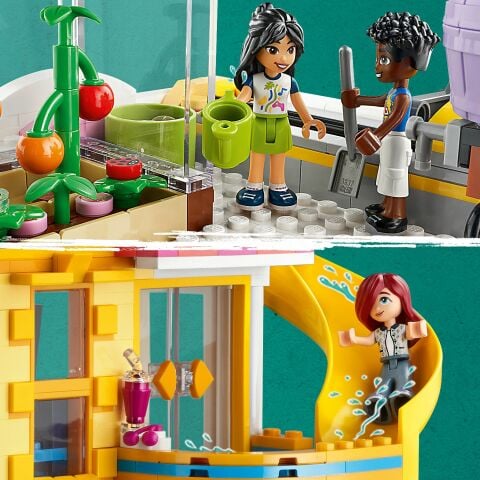 LEGO® Friends Heartlake City Toplum Merkezi 41748 Oyuncak Yapım Seti (1513 Parça)