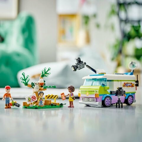 LEGO® Friends Canlı Yayın Aracı 41749 Oyuncak Yapım Seti (446 Parça)