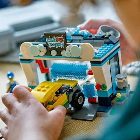 LEGO® City Oto Yıkama 60362 Oyuncak Yapım Seti