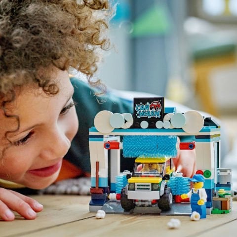 LEGO® City Oto Yıkama 60362 Oyuncak Yapım Seti