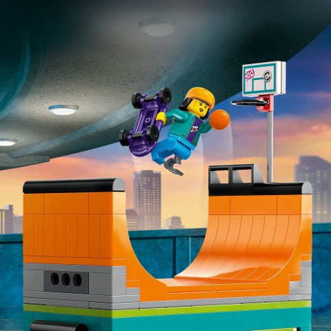 LEGO® City Sokak Kaykay Parkı 60364 Oyuncak Yapım Seti (454 Parça)