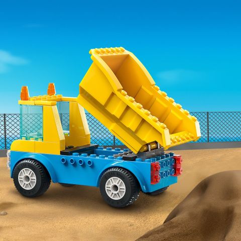 LEGO® City İnşaat Kamyonları ve Yıkım Gülleli Vinç 60391