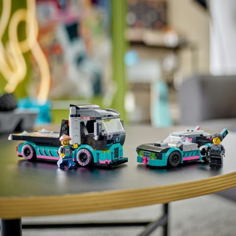 LEGO® City Yarış Arabası ve Araba Taşıyıcı Kamyon 60406