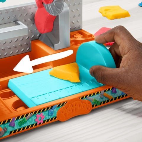 PLAY-DOH RENKLİ EL ALETLERİ TEZGAHI OYUN SETİ