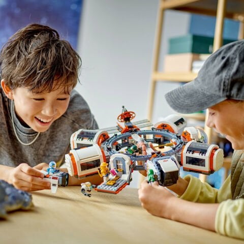 LEGO® City Modüler Uzay İstasyonu 60433