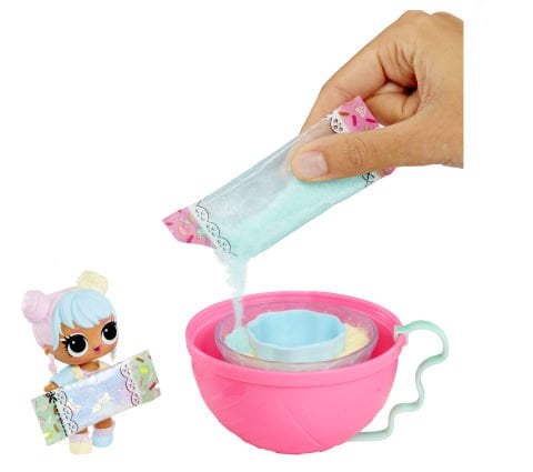 L.O.L. Tots Doğum Günü Pastası Bebeği