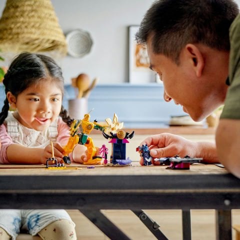 LEGO® NINJAGO™ Arin'in Savaş Robotu 71804