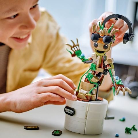 LEGO® Marvel Dans Eden Groot 76297