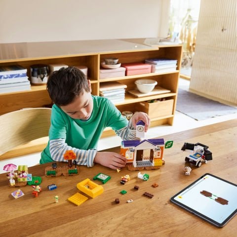 LEGO® K.K. Meydan Konseri 77052