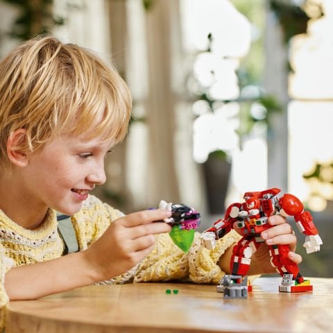 LEGO® Super Mario™ Knuckles'ın Gardiyan Robotu 76996