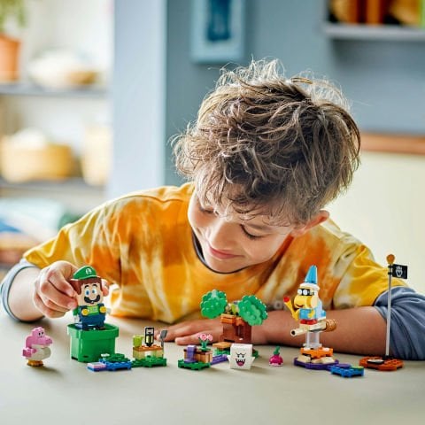 LEGO® Super Marioİnteraktif LEGO® Luigi™ ile Maceralar 71440