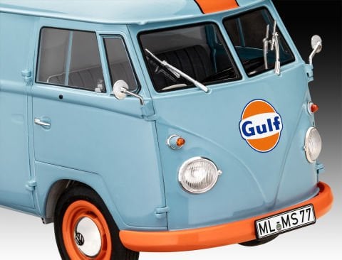 Revell Volkswagen T1 Panel Van Gulf