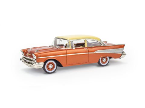 1957 CHEVY BEL AIR ジオラマ付きミニカー Motormax Model Araba 1:18 1957 Chevy Bel Air Diecast Model Araba 1