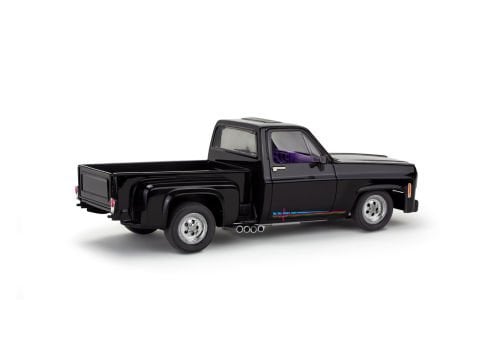 ‘77 Chevy® Street Pickup