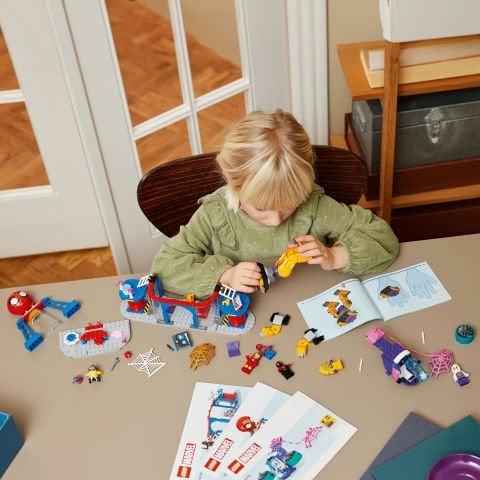 LEGO® 4+ Spidey Takımı Ağ Örücü Karargahı 10794 - 5 Minifigür İçeren Yaratıcı Oyuncak Yapım Seti (193 Parça)