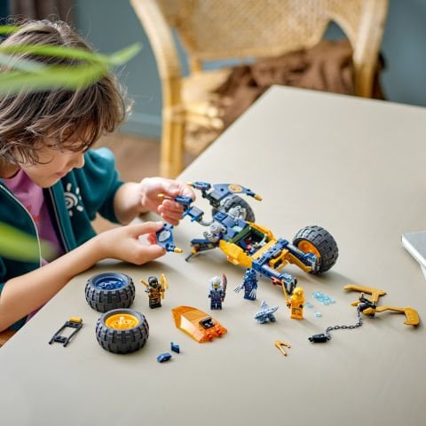 LEGO® NINJAGO® Arin’in Ninja Arazi Buggy Arabası 71811 -  3 Ninja Minifigürü İçeren Yaratıcı Oyuncak Yapım Seti (267 Parça)
