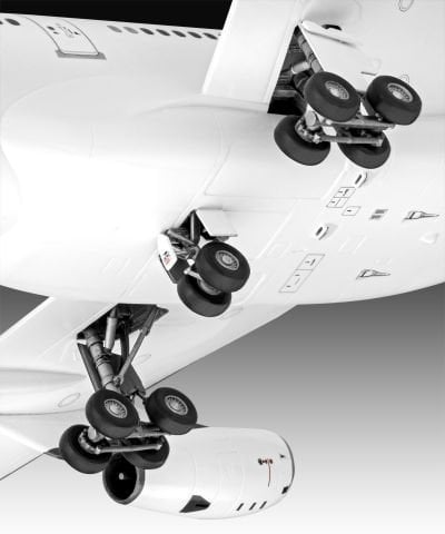 Revell Airbus A340-300 Lufthansa New Livery