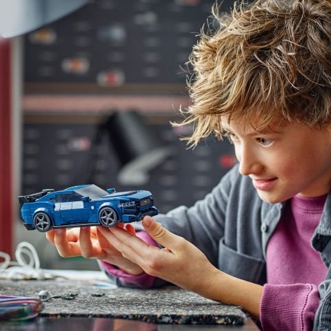 LEGO® Speed Champions Ford Mustang Dark Horse Spor Araba 76920 - Koleksiyonluk ve Sergilenebilir Yaratıcı Oyuncak Model Yapım Seti (344 Parça)