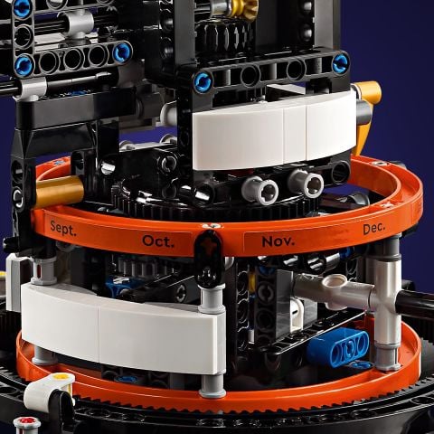 LEGO® Technic Dünya ve Ay Yörüngesi 42179 - 10 Yaş ve Üzeri Uzay Meraklısı Çocuklar için Koleksiyonluk Yaratıcı Oyuncak Model Yapım Seti