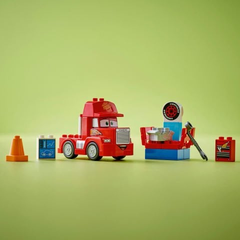 LEGO® DUPLO® | Disney ve Pixar Arabalar Mack Yarışta 10417 - 2 Yaş ve Üzeri Çocuklar için Eğitici Oyuncak Yapım Seti (14 Parça)