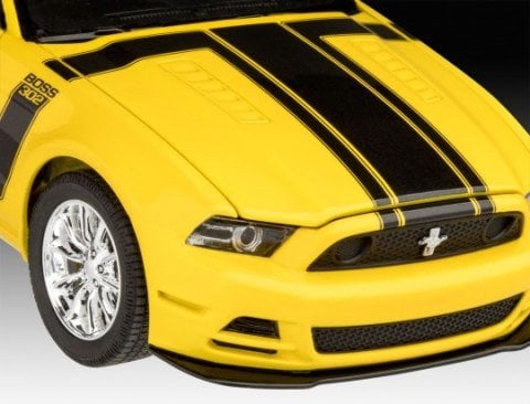 Revell 2013 Ford Mustang Boss 302