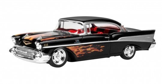 1957 Chevrolet Bel Air ミニカー 1:32 Revell 1957 Chevy Bel Air
