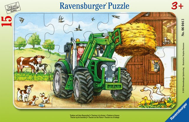 Ravensburger 15 Parçalı Puzzle Tractor on Farm